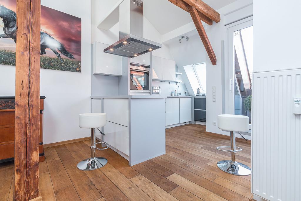 Megan Penthouse Laim Apartment